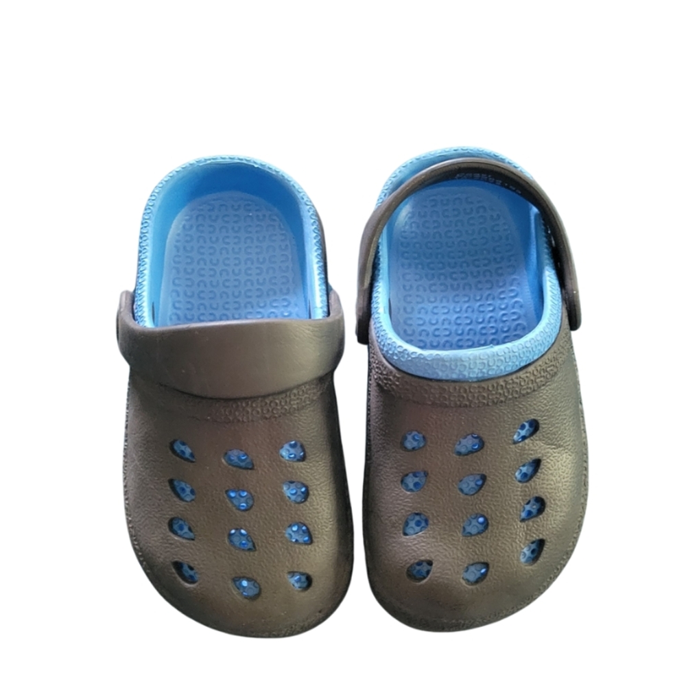 Kids Black and Blue Clogs